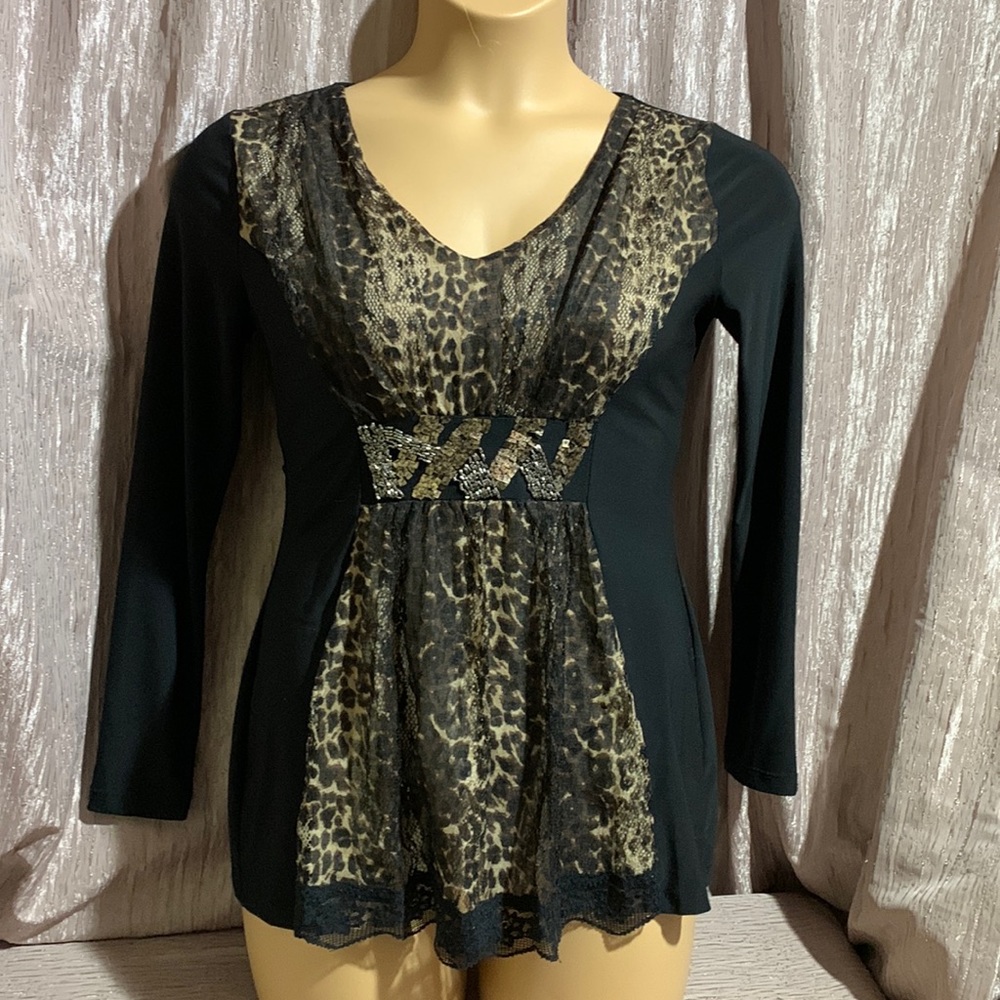 Venus Top Blouse Size 6 Black Front Lace Beads Sequin Stretchy
